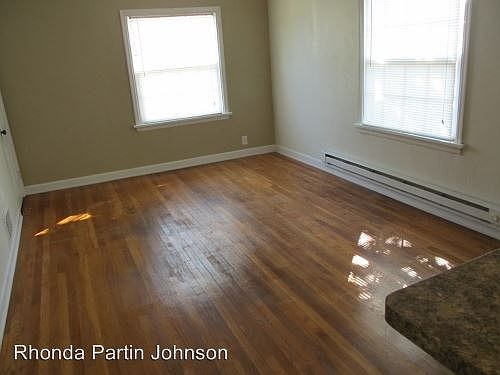 5th image of 1923 Auburn Ave APT 3
