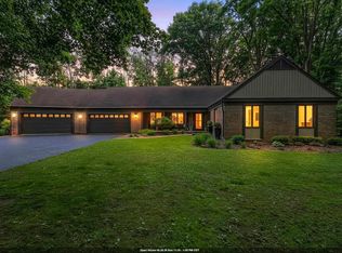 899 Pine Hill Dr, Oneida, WI 54155