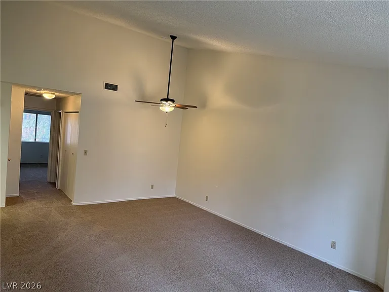 930 N Sloan Ln #203 — Photo 9