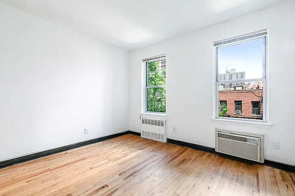 Rented by Compass | media 6