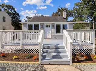 5063 Lerch Dr, Shady Side, MD 20764