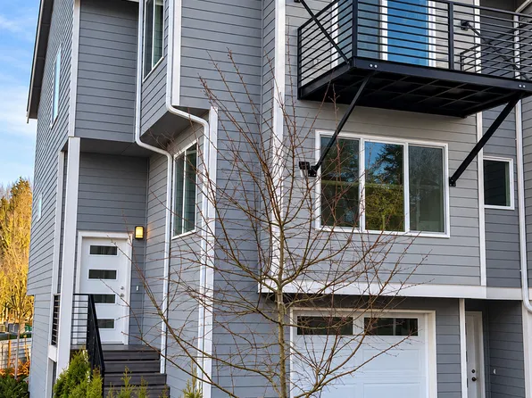 13243 Ambuam Blvd SW #C, Burien, WA 98146