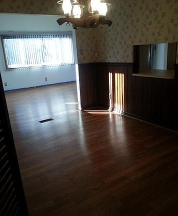 Dining Room to Great Room