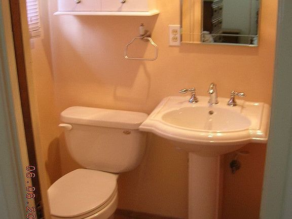 Updated Master Bath!