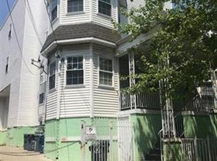 271 S 8th St #3, Newark, NJ 07103