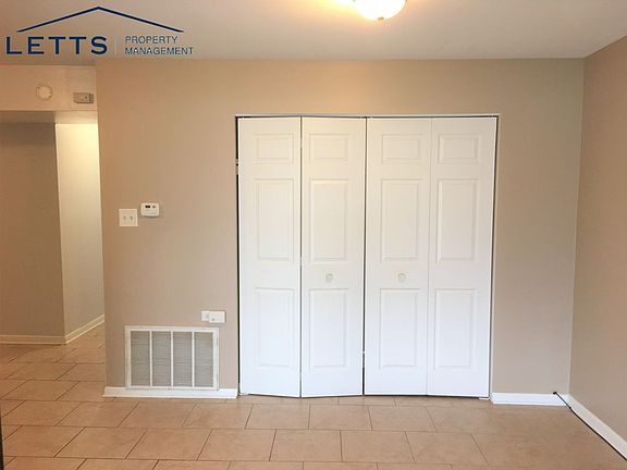 5th image of 436 N Roberts Dr #D-1