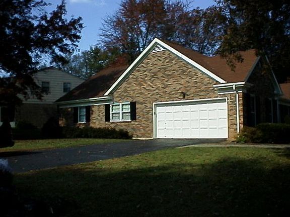 Side View - Garage Entry