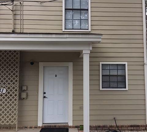 4th image of 941 E Johnson Ave APT D