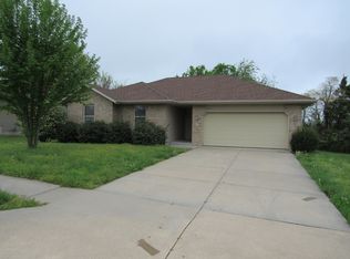 3165 E Colonial St, Republic, MO 65738