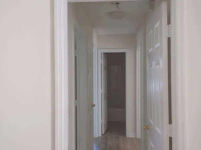 643 Folkstone Rd — Photo 13
