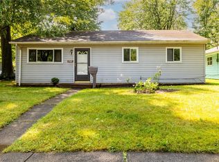 573 Delaware Ave, Elyria, OH
