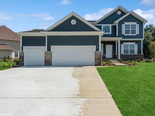 75 Larwick Cir, Valparaiso, IN 46385