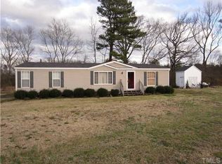 225 Ray Byrd Rd, Lillington, NC 27546