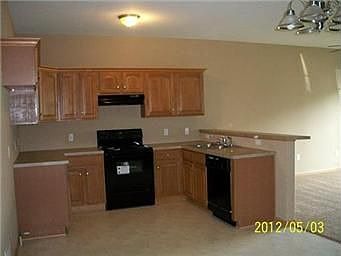 4th image of 10349 Parkview Ave