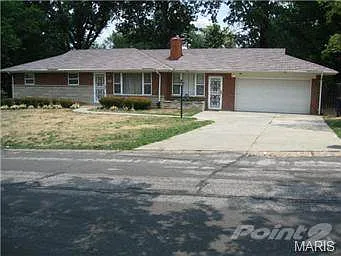3424 Maybelle Dr photo 1