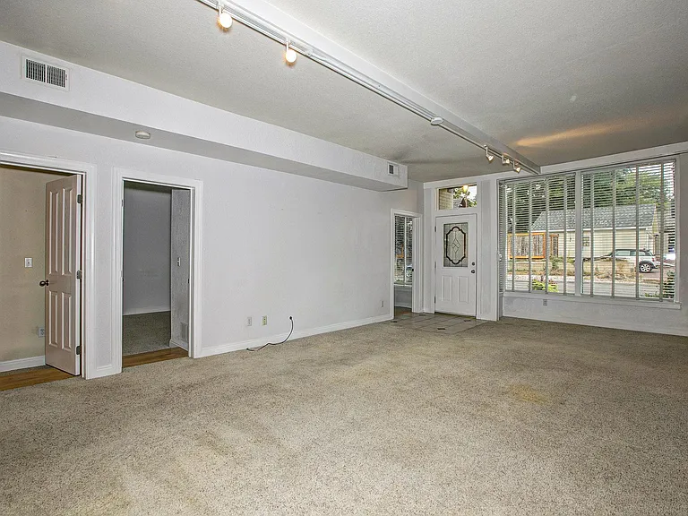 Ignore carpeting