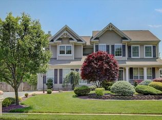 13 Sussex Pl, Jackson, NJ 08527