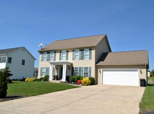 418 School Side Dr, Scranton, PA 18512