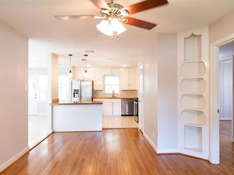 3314 Rochdale St — Photo 8