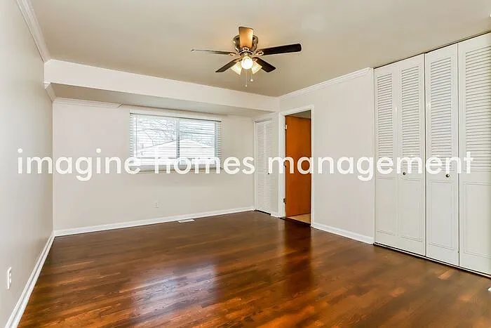 1117 Burgundy Ln — Photo 4