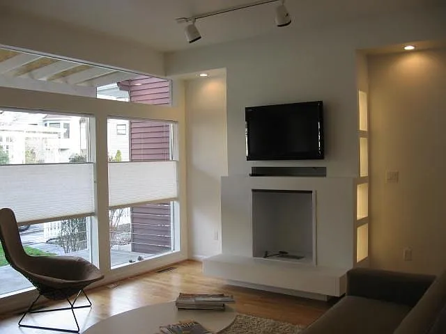 372 Lehigh Ave — Photo 7