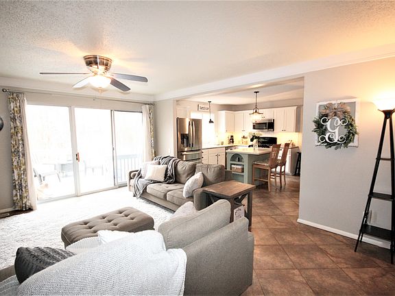 5th image of 5896 Chrisbrook Dr