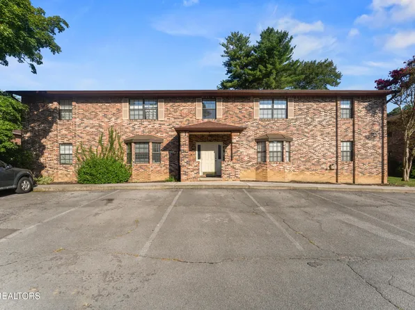 810 Highland Dr APT 604, Knoxville, TN 37912