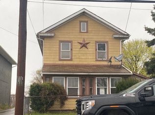 325 W 3rd St, Berwick, PA 18603