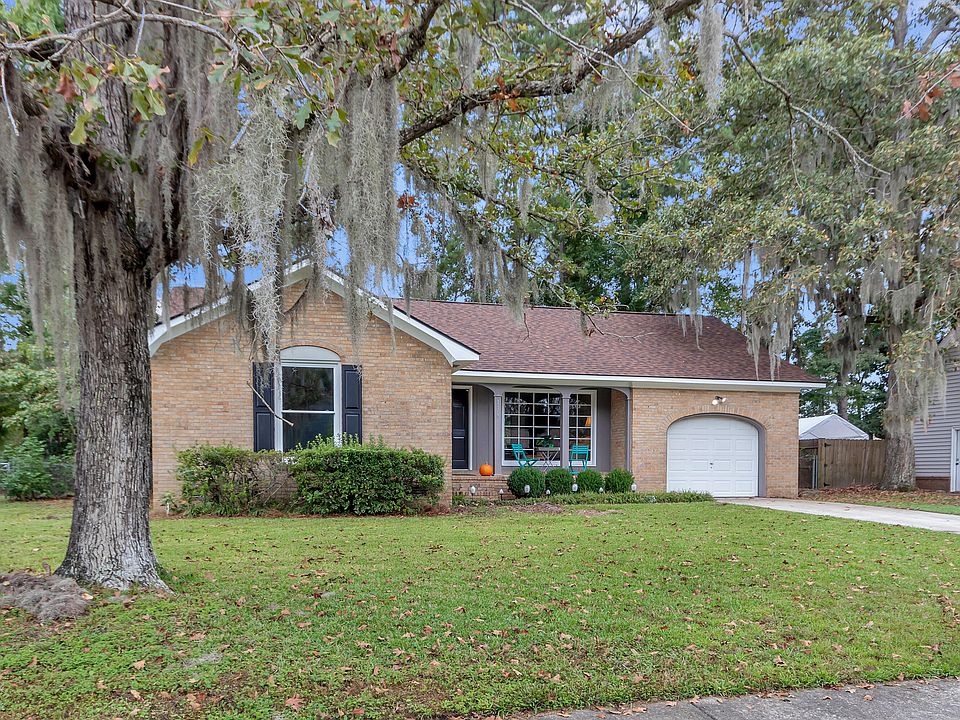 1st image of 138 Ponderosa Dr