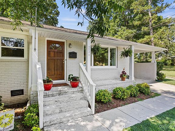 2nd image of 2534 Elkwood Cir