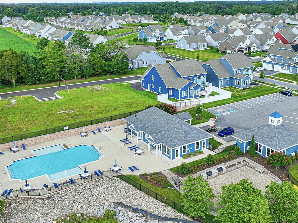 1st image of 33337 Bayberry Ct