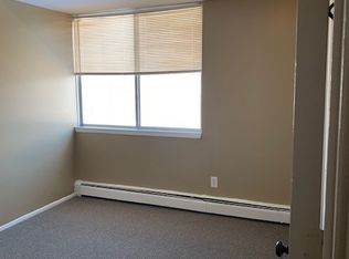 16840 E Eleven Mile Rd APT 109, Roseville, MI 48066