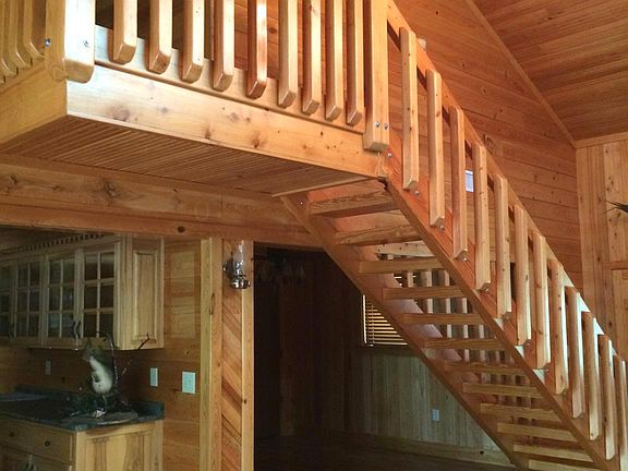 5th image of 225 Plank Dr