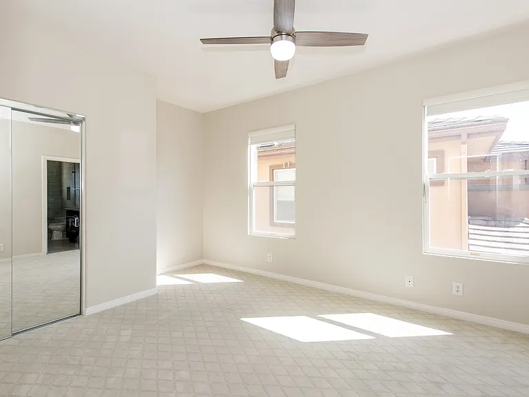 6 Westchester Ct — Photo 18