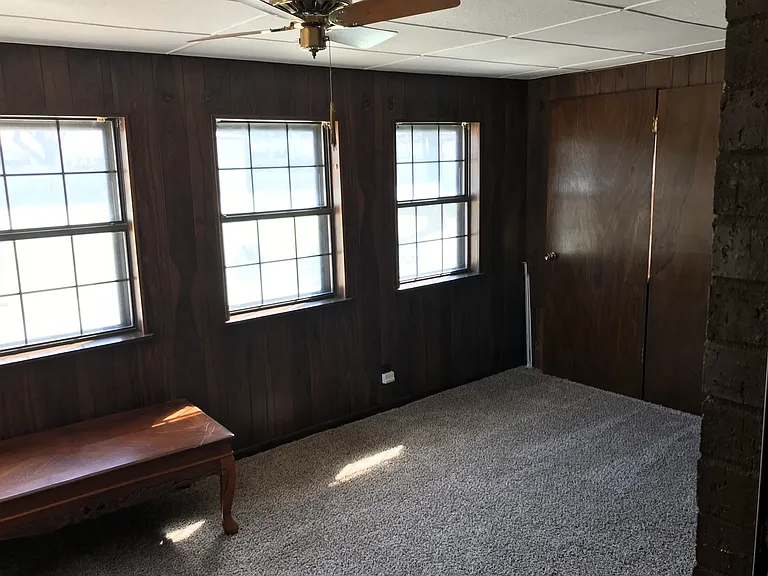 2506 Benton Rd — Photo 4