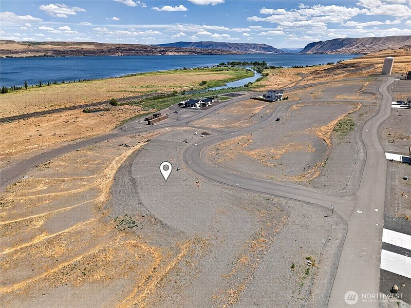 2nd image of 41 Basin Pointe Loop #98950