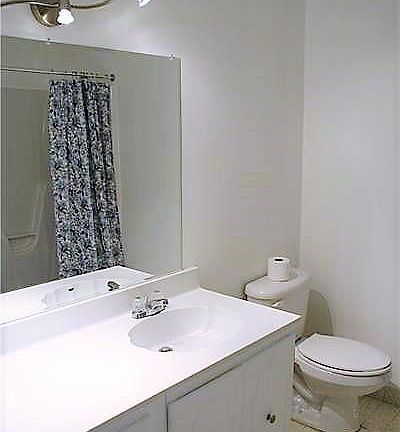 5th image of 7401 SW 13th St