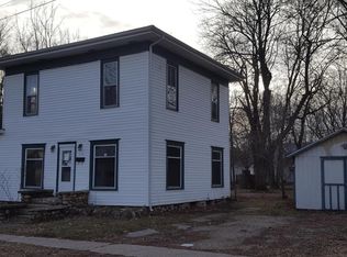 110 Franklin St, Hartford, MI 49057