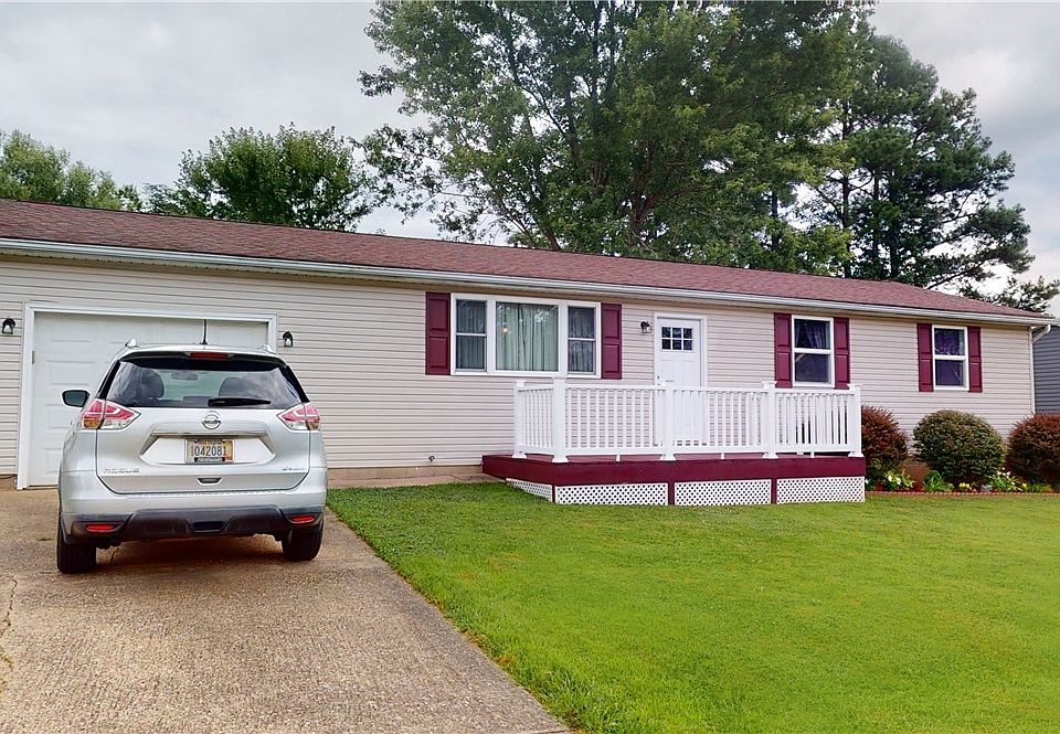 1st image of 31 E Hickory St