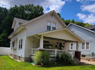 1432 Walker Ave NW, Grand Rapids, MI