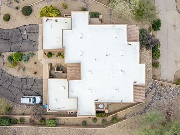 4th image of 13855 N MIRAGE HEIGHTS Court #103