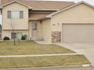 955 N James Ave, Tea, SD 57064