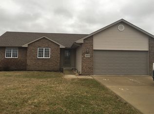 468 Prince Valiant Ln, Bourbonnais, IL 60914