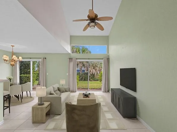 12816 Woodmill Drive, Palm Beach Gardens, FL 33418
