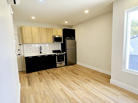 2nd image of 46 Van Reipen Ave #3R