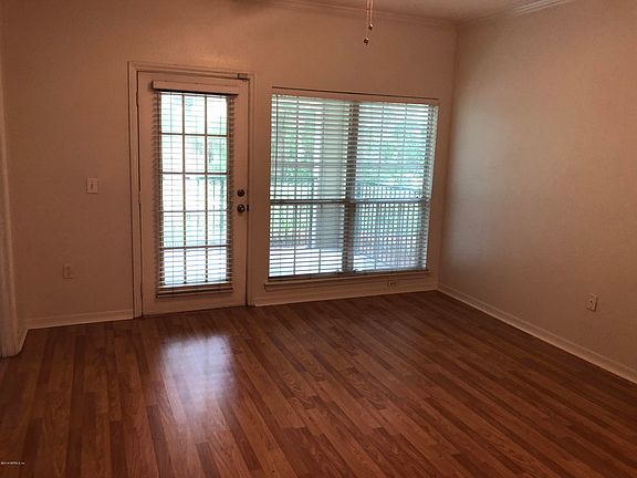 4th image of 7800 Point Meadows Dr APT 1413