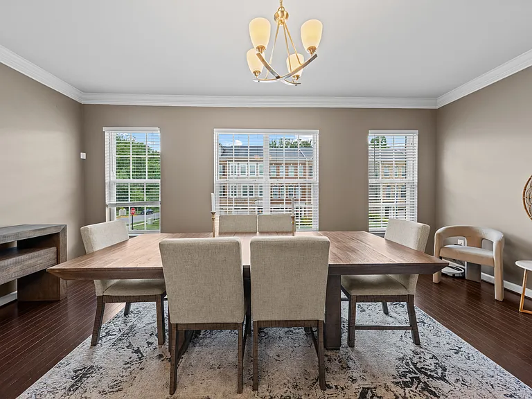 4718 Forest Pines Dr — Photo 13