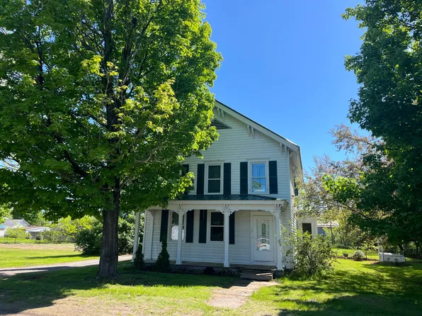 40 Church St, Keeseville, NY 12944