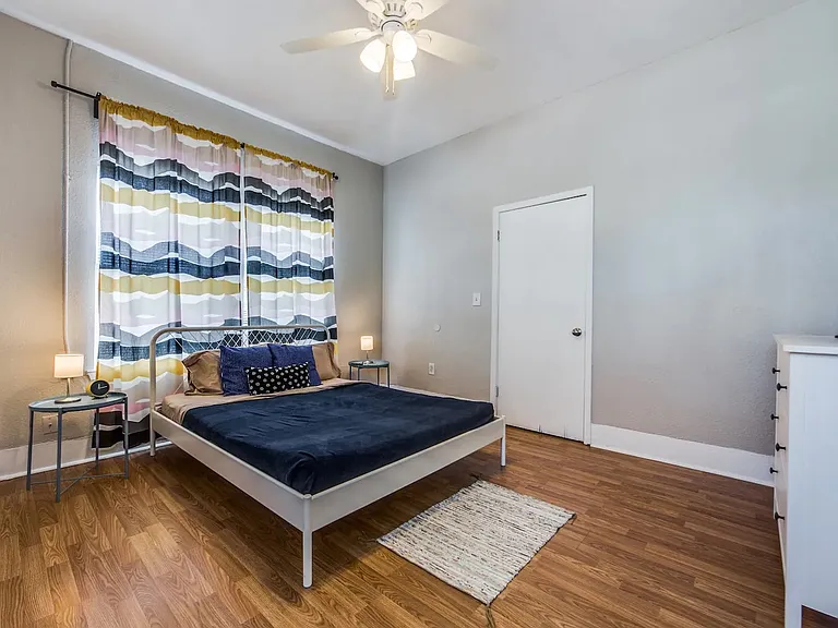 215 Blanco Rd #4 — Photo 11