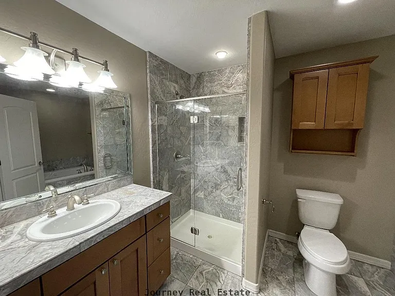 Cedar Ridge Apartments — Photo 10